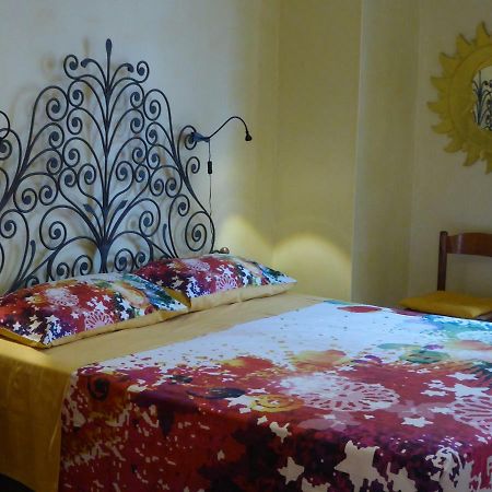 Casa Clemente In Cit Turin - Vicino A Porta Susa E Metro エクステリア 写真